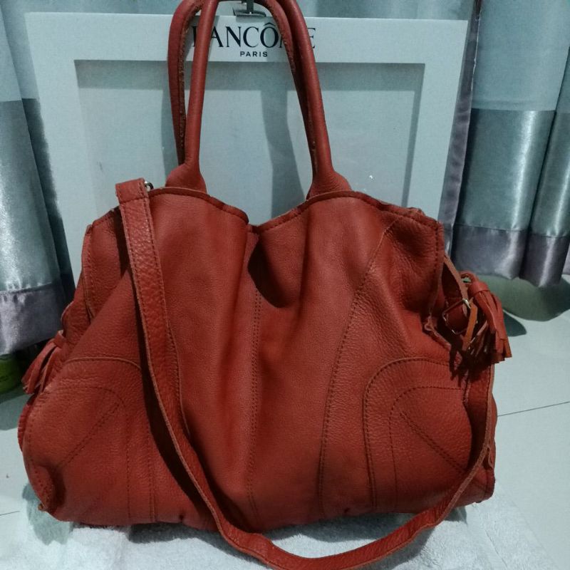 Tas Kulman Brand Le-Junev