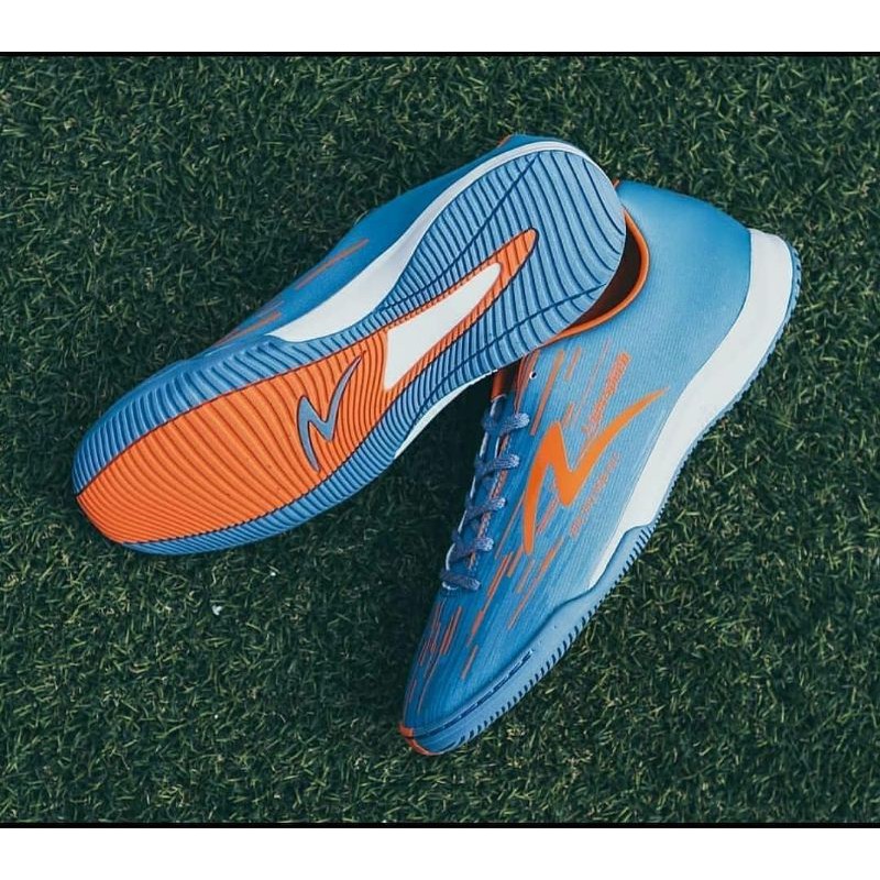 Sepatu Futsal Specs Accelerator Lightspeed Reborn IN Van Dusen