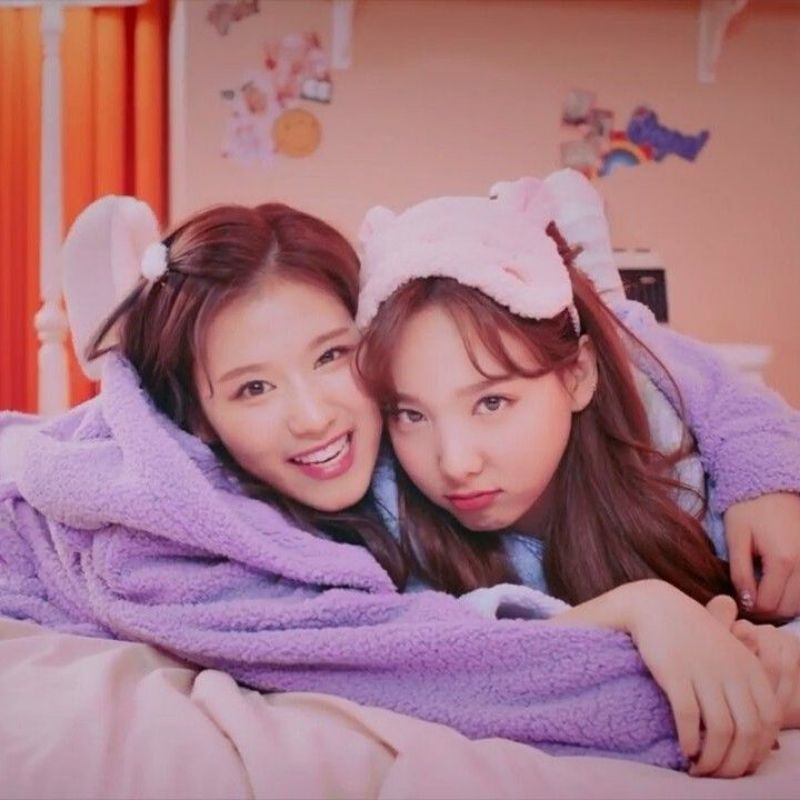 Twice Photocard Nayeon&Sana Holo TT(Booked)
