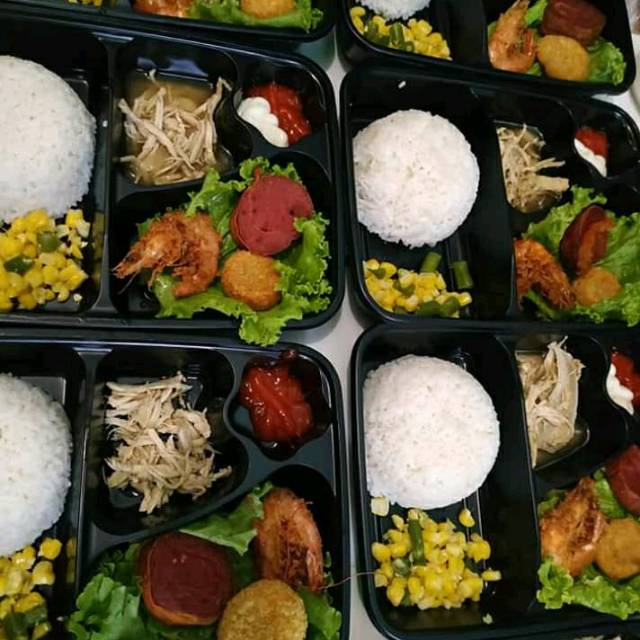 

NASI BENTO,ISI UDANG, KORNET
