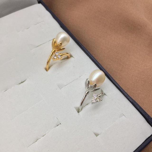 Cincin rhodium silang mutiara air tawar putih