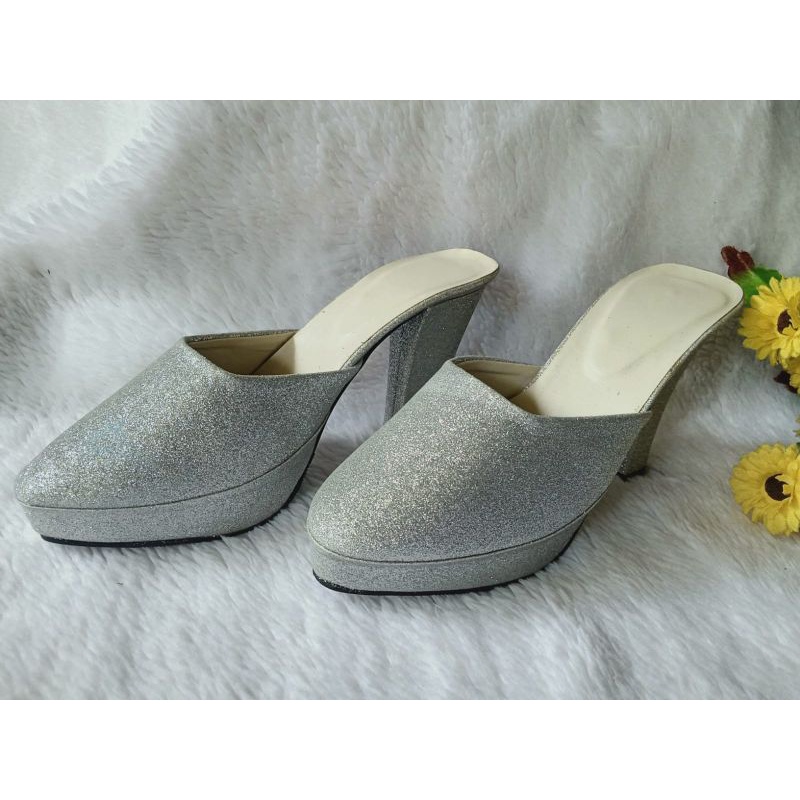 Sandal Selop Pengantin Wanita Blink Blink Warna Silver Cantik