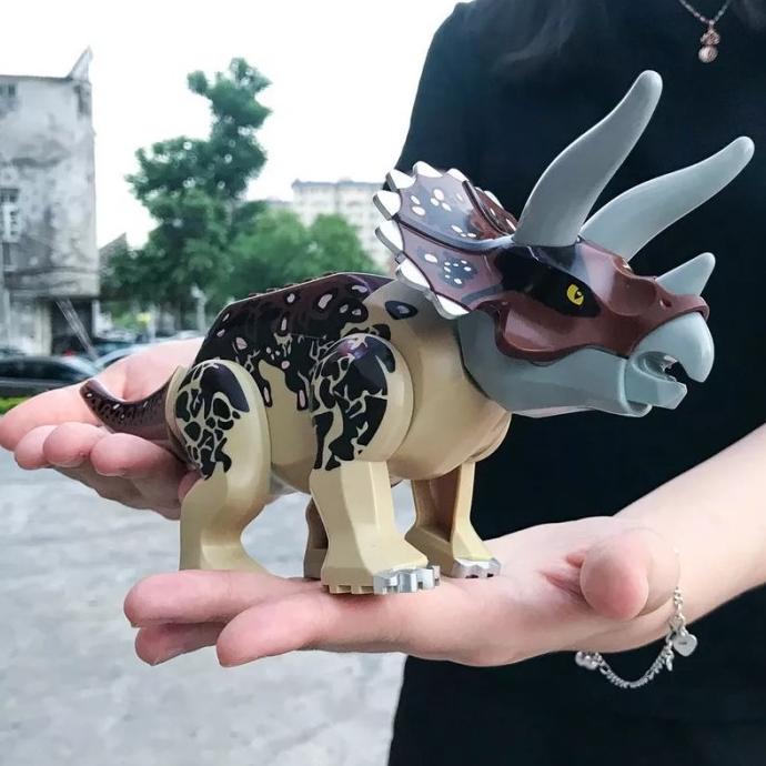 Lego Building Block Jurassic Dinosaurus World Triceratops Big Figure