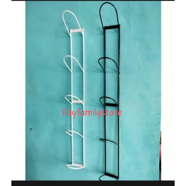 rak helm / gantungan helm / tempat penyimpanan helm / hanger helm besi