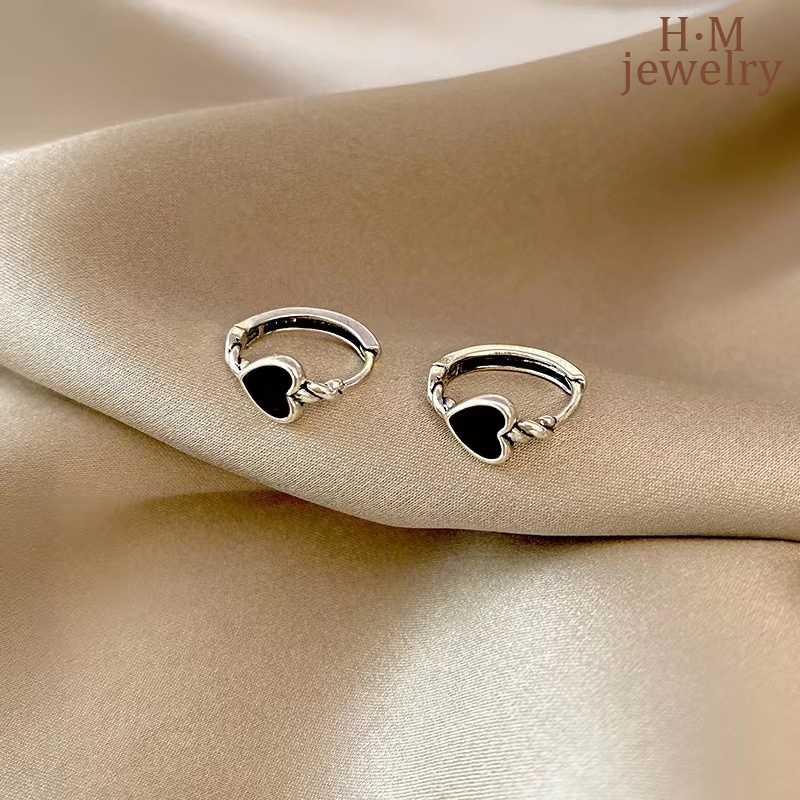 Anting Klip Bentuk Hati Gaya Vintage Elegan 2022