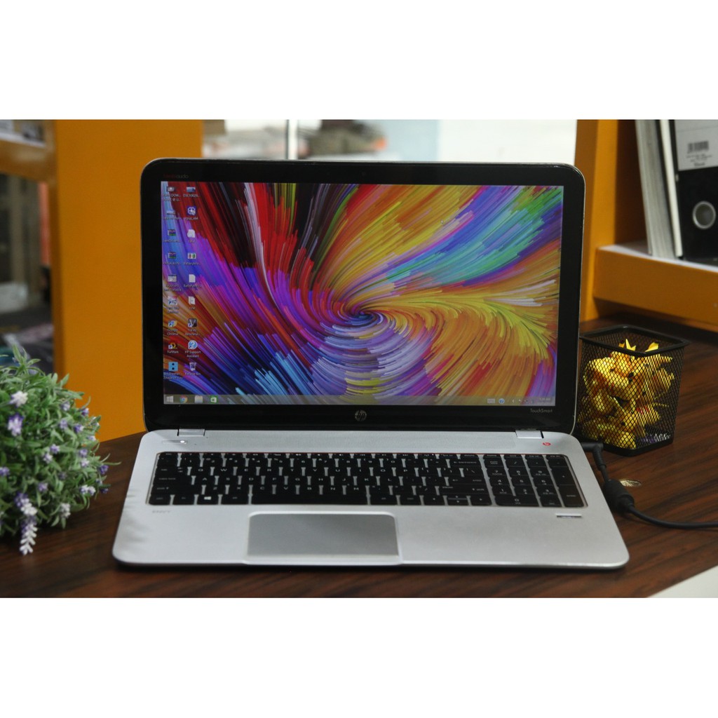 Laptop Gaming Hp Envy 15 Notebook Pc Core i7 8GB DDR3 750GB HDD Nvidia Geforce GT 740M Dedicated 2GB