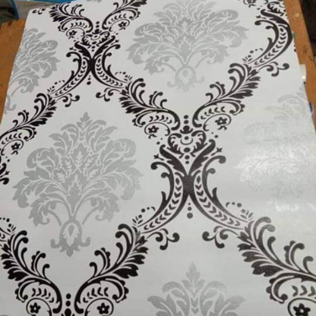 Wallpaper batik silver hitam