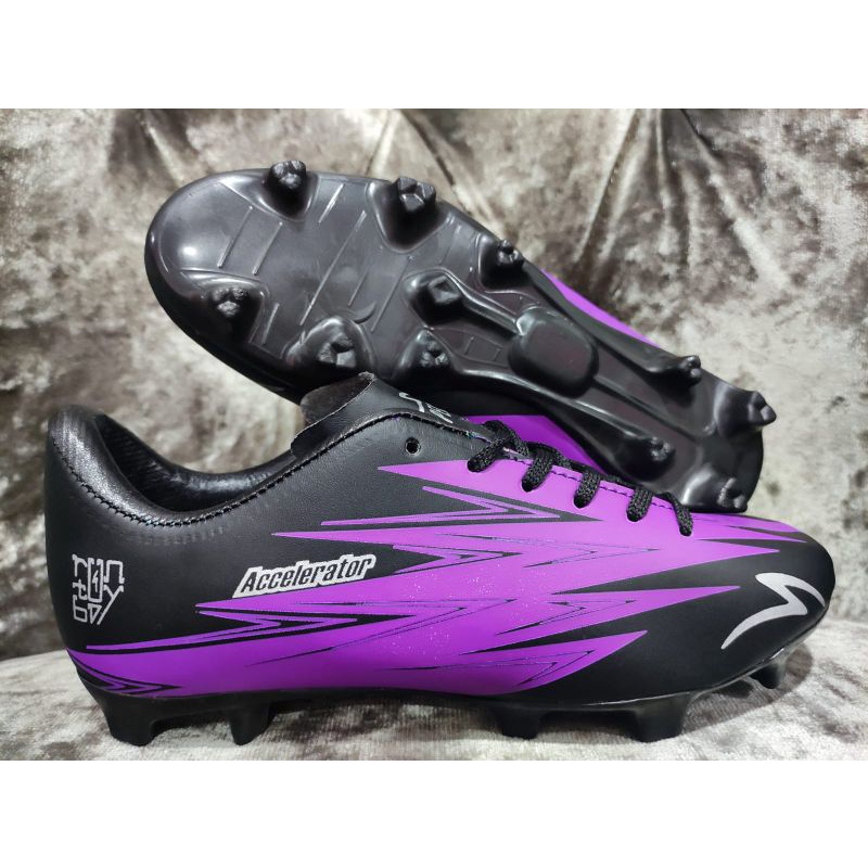 sepatu bola anak specs