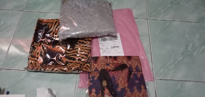 Wou Batik Jasmine Family Maura Couple - Sania Ruffle Batik Couple Ori Ndoro Jowi Dnt Garansi - Kg006