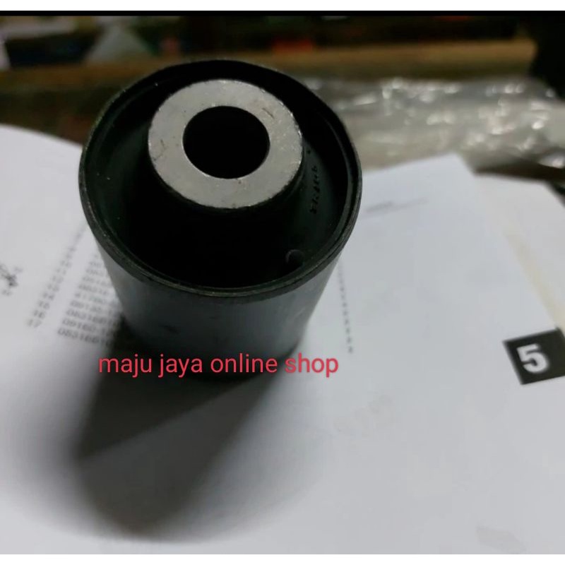 Bushing Per Blkg bagian depan New Carry original