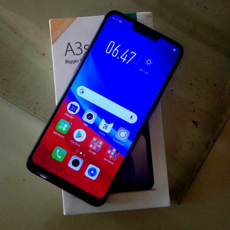 Oppo A3s Ram 3/32 GB Fullset Lengkap (BEKAS)