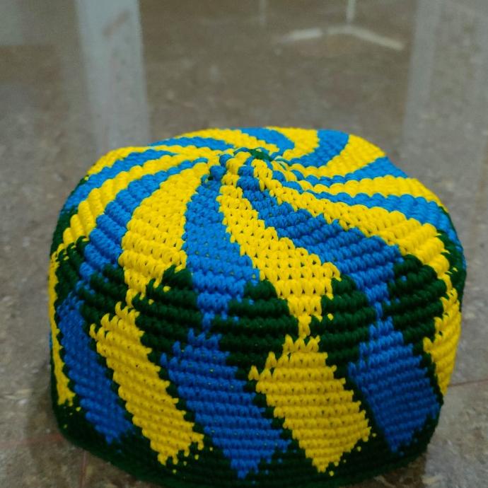 kopyah rajut keren/ kopyah motif/ peci rajutan/ peci rajut modern