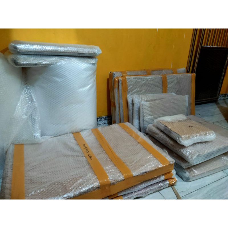 

TAMBAHAN PACKING BUBBLE WARP KALIGRAFI KULIT KAMBING