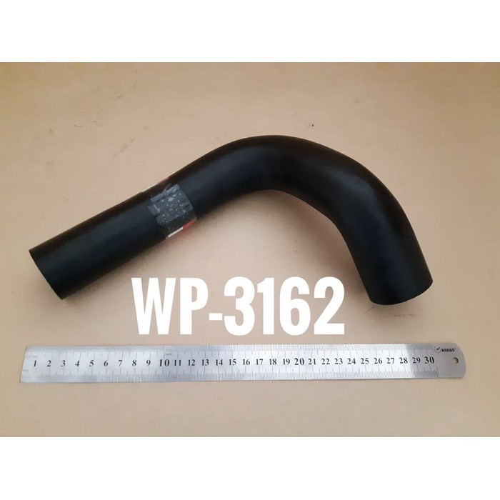SELANG RADIATOR BAWAH TOYOTA CORONA 18R 2000 CC '77-'81 (RT-132)