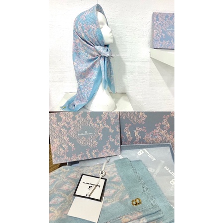 Preloved BUTTON GRANADA SERIES blue