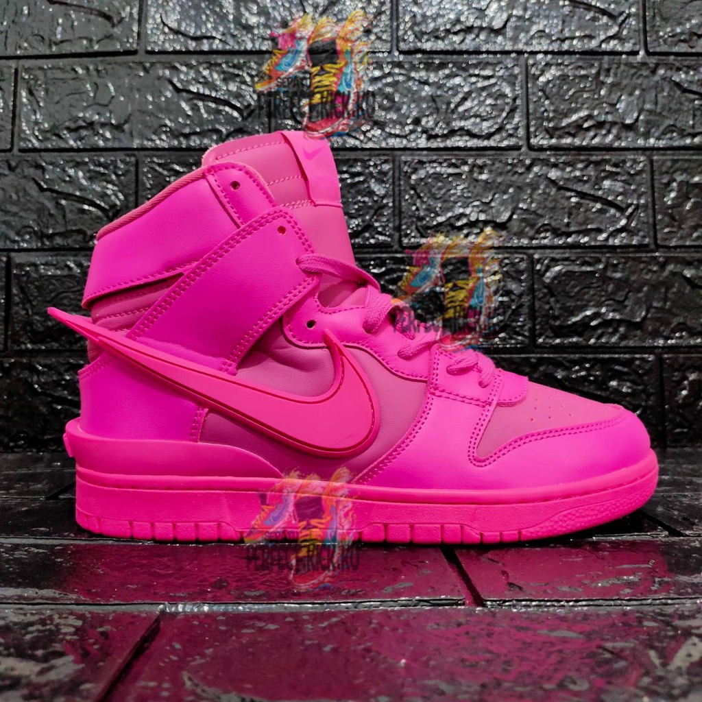 SEPATU SB DUNK HIGH X AMBUSH LETHAL PINK