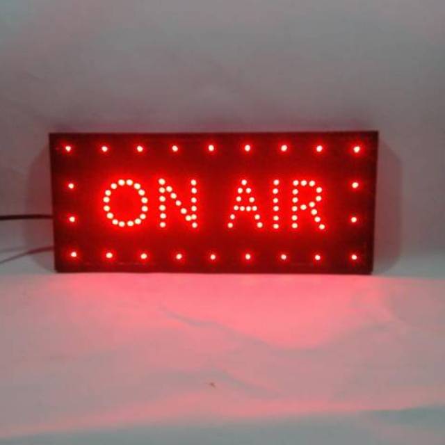 Tulisan lampu led / papan Led sign on air merah tinggal colok listrik