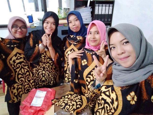 Batik Pekalongan Blouse Lonceng Candi Rh