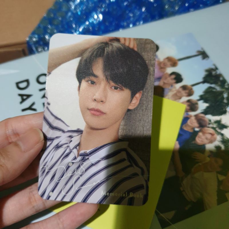 PC Memorial Book Doyoung BOOKED