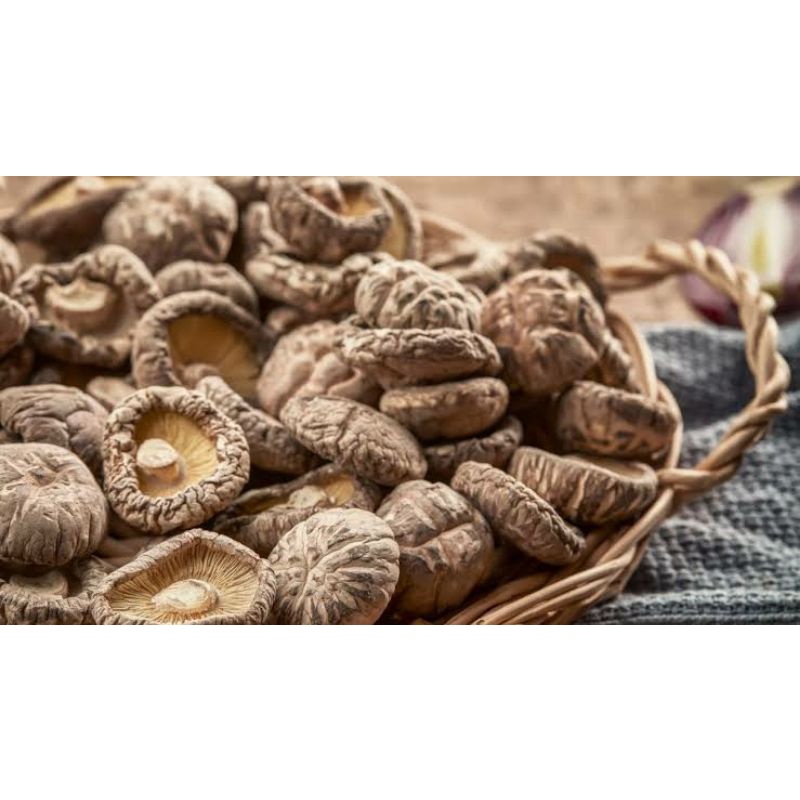 Jamur shitake kering super 1kg