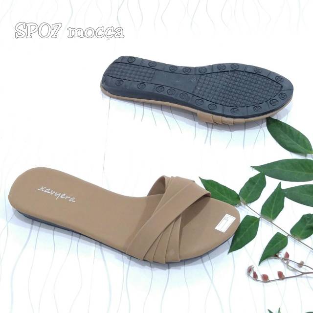 BORNEO SLIP ON SENDAL  WANITA TEPLEK LUCU XAVYERA SP07