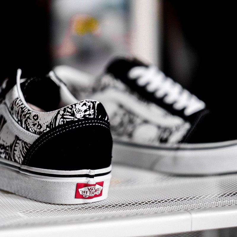 OLDSKOOL FORGOTTEN BONES BLACK/WHITE ORIGINAL 100%