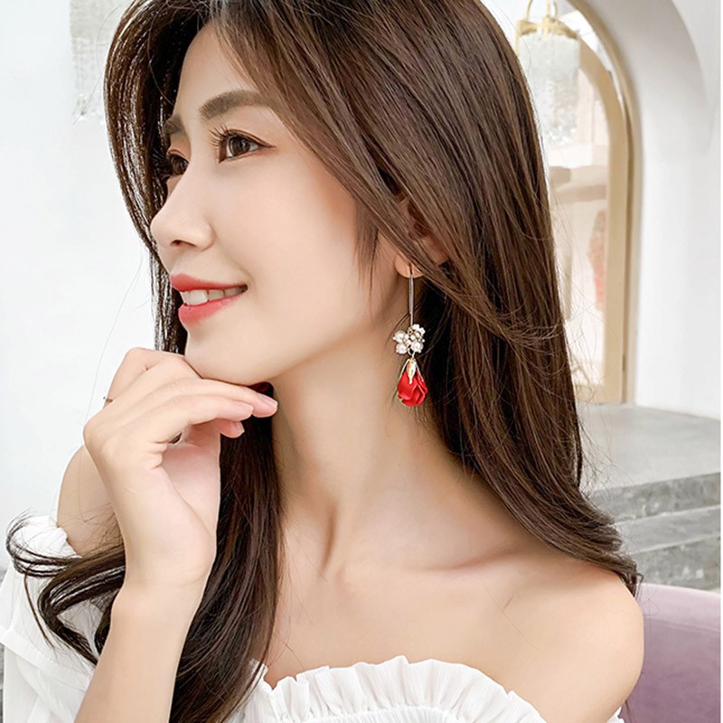 Anting Desain Kelopak Bunga Mawar Merah Gaya Korea