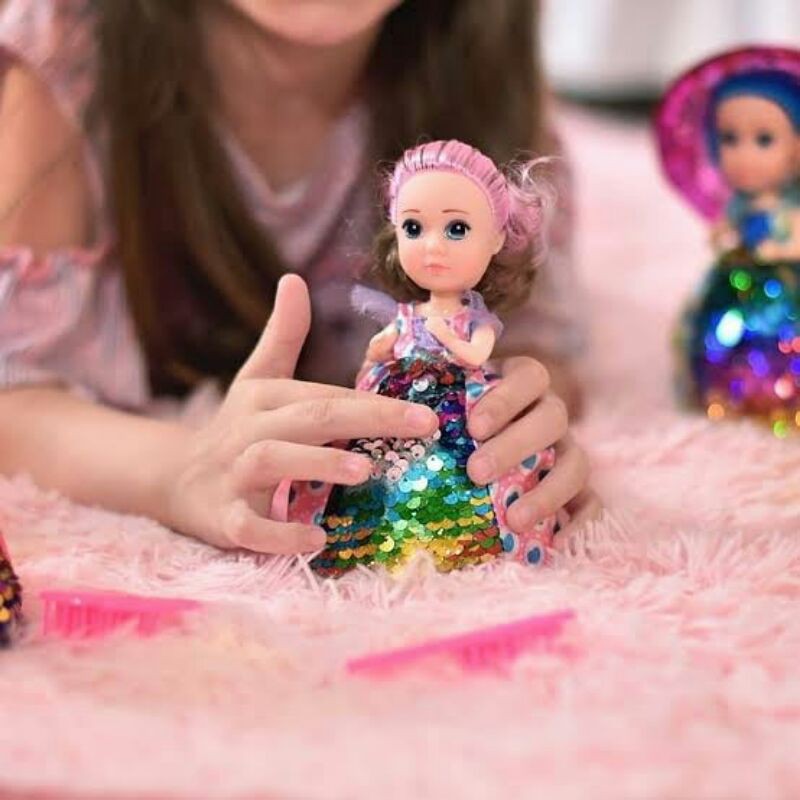 EMCO CUPCAKE SURPRISE DOLL RAINBOW