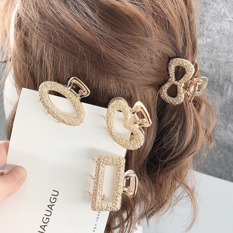 Jepit Rambut Model Chrome Logam Gold 4.2 cm - Hair Pin Korea Retro - Hair Clip Korea - Aksesoris Ram