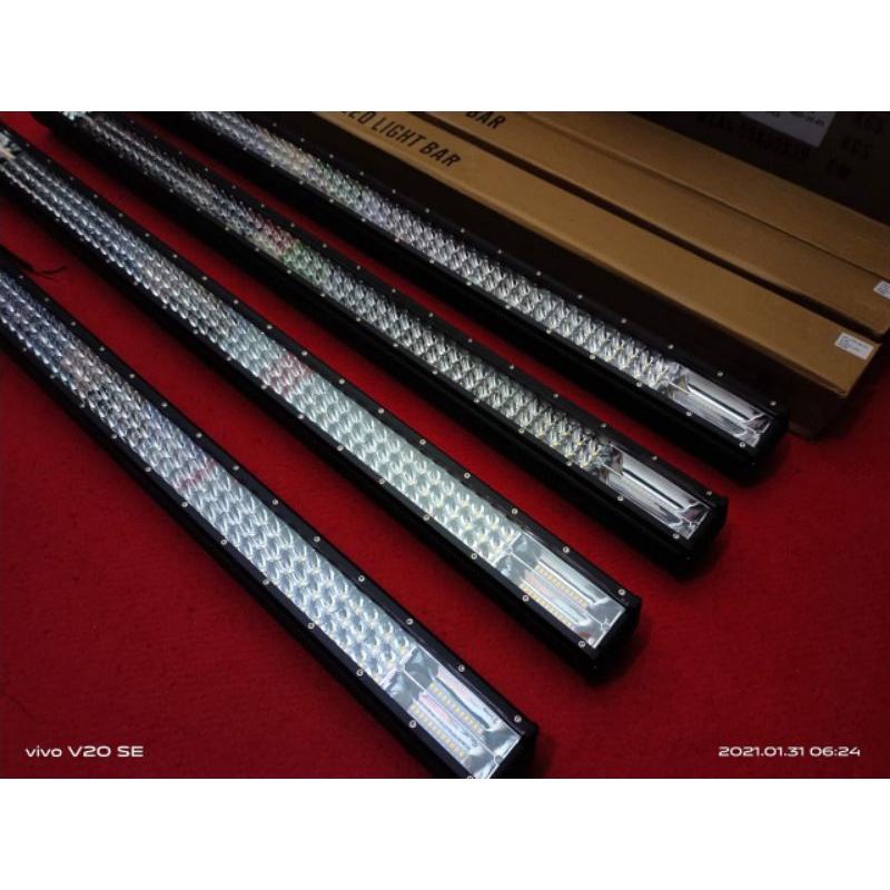 LAMPU SOROT LED LIGHT BAR 105-107CM 3ROW 5MODE SINAR PUTIH KUNING 540 WAT PREMIUM