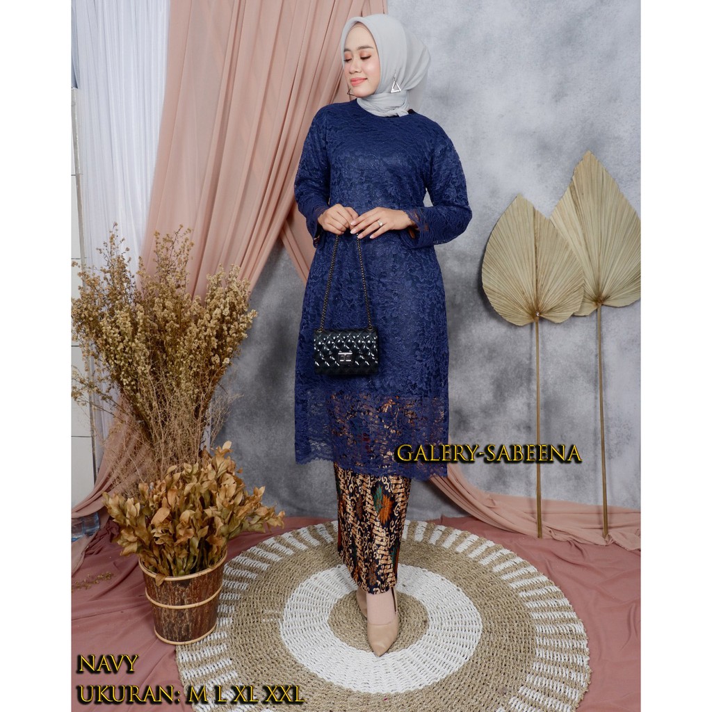 Kebaya Moderen Tunik Kebaya Brokat Set Rok Plisket / Kebaya Wisuda Kebaya Galery.Sabeena