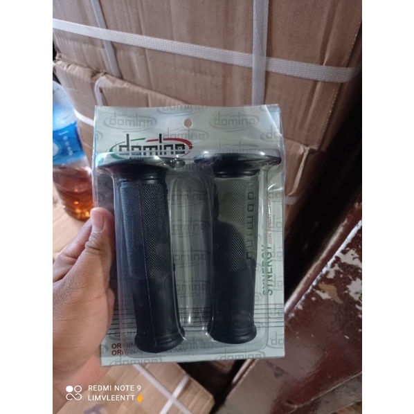 Handgrip karet polos hitam