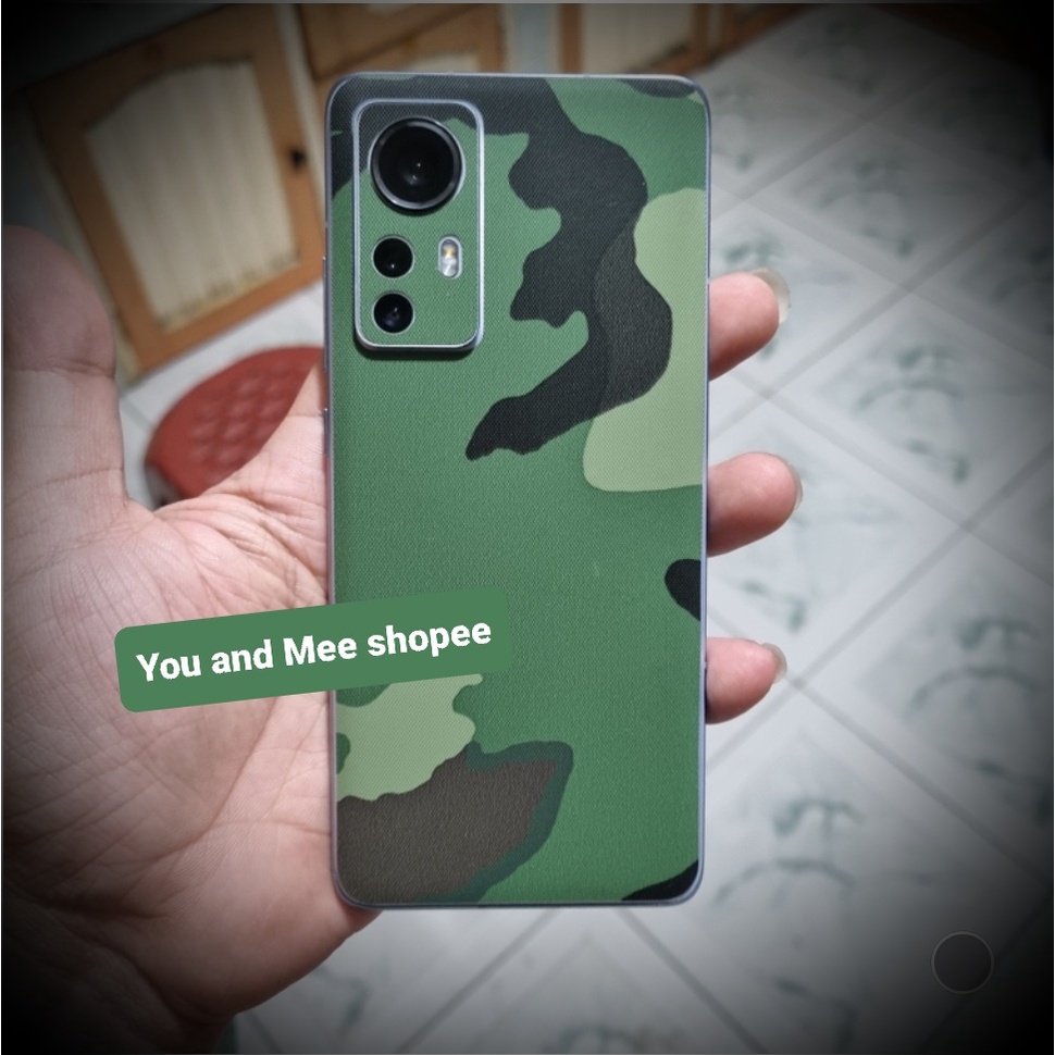 ARMY ! Skin Back Casing Samsung S22 S23+ S23ULTRA S21 S21+ S21 FE S21Ultra S20 S20FE S20+ S20 Ultra S10 S10E S10-5G S10-Lite S9 S9+ S8 S8+ S7 Flat S7Edge S6 S6Edge Plus  Garskin Belakang Hijau Loreng Green Motif Tentara Bagus Anti Jamur Stiker Murah HP 5G