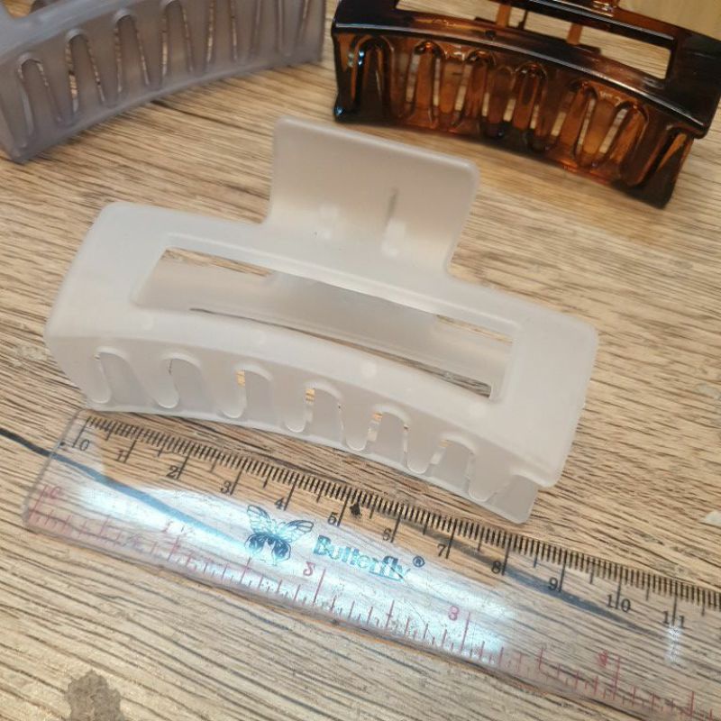 JPS 1365F 4.2.A Jepit salon 8cm 8 cm kwalitas bagus tidak gampang patah dan pecah