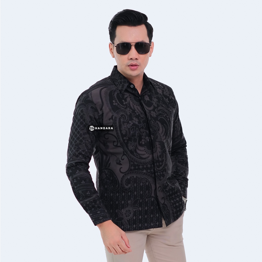 Handara Batik Pria Lengan Panjang Slim Fit Premium Sawunggaling Tarung Hitam HB-163