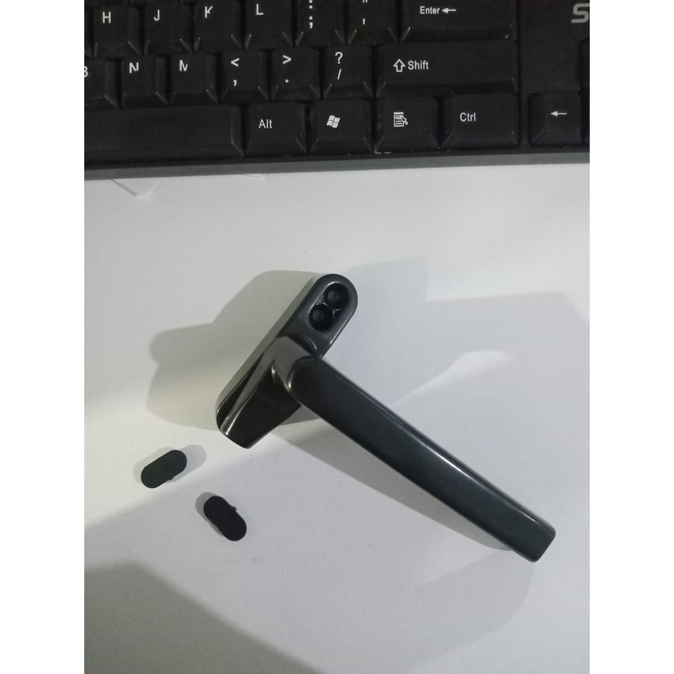HANDLE JENDELA /  RAMBUNCIS JENDELA HITAM KINLONG UPVC