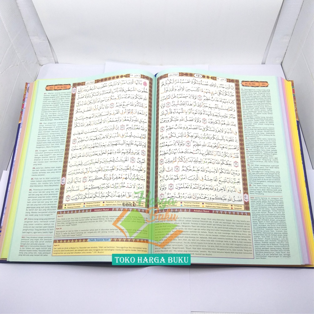 Al-Quran TAJWID Ukuran BESAR Al-Azhiim A4 HC Terjemah Tajwiid 8 Warna Pelangi Rainbow Asbabun Nuzul Hadis Seputar Ayat Hikmah Indeks Tematik Qur'an Al Azhim Azim Penerbit Maghfirah Pustaka