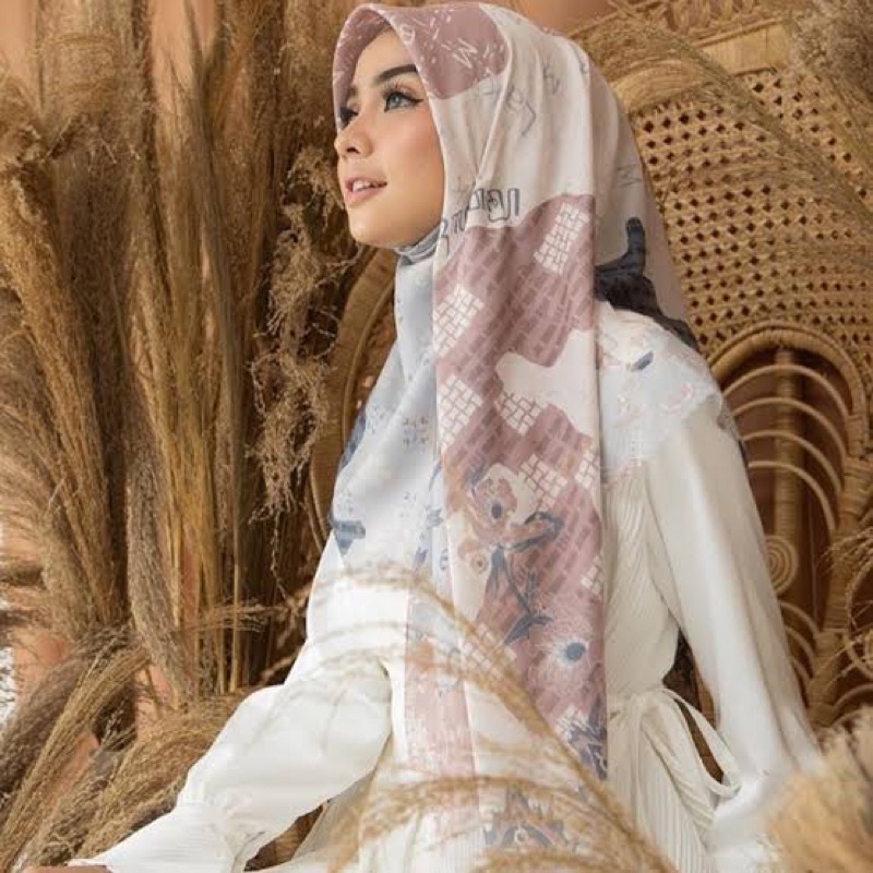 klamby (preloved) Iswara scarf "Naraya" original all in good condition