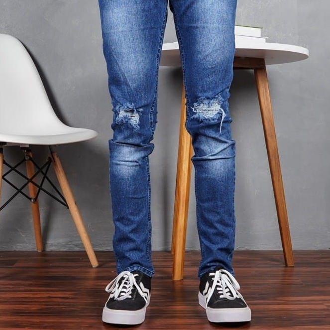 ➤ CELANA JEANS HITAM SOBEK PRIA STRETCH SOFT BAHAN MELAR CELANA RIPPED JEANS PRIA CELANA SOBEK LUTUT
