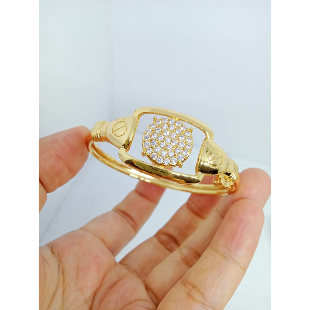 GELANG TANGAN PERHIASAN IMITASI LAPIS EMAS