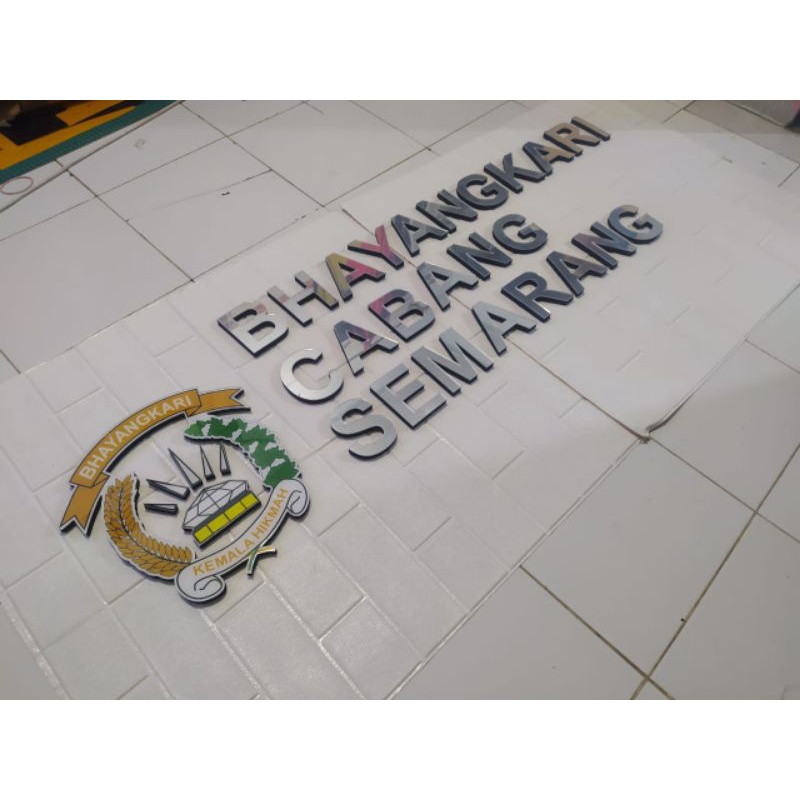 Huruf timbul acrylic / akrilik SILVER MIRROR /HURUF AKRILIK MIRROR CUSTOM