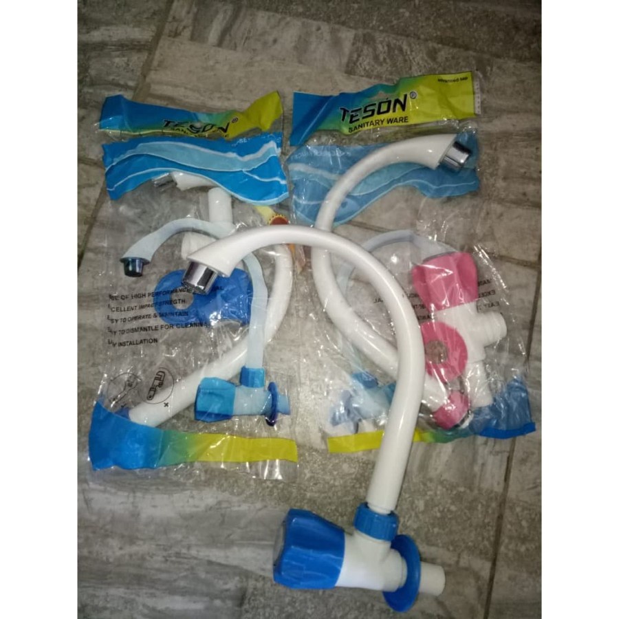KRAN ANGSA CUCI PIRING PLASTIK PVC /KRAN