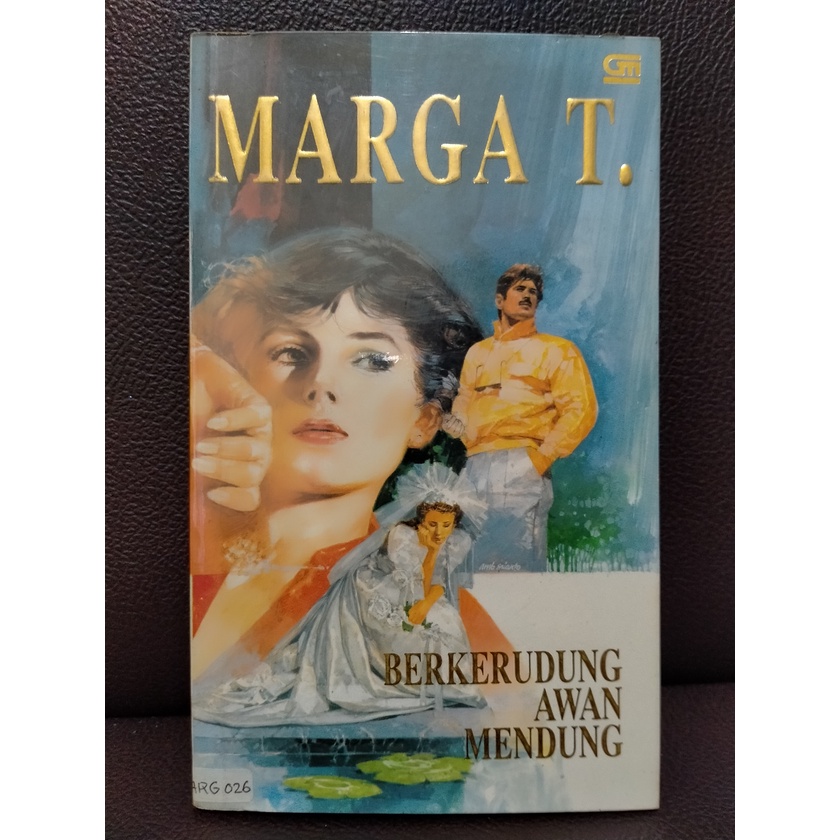 Novel Marga T Berkerudung Awan Mendung Edisi 1993