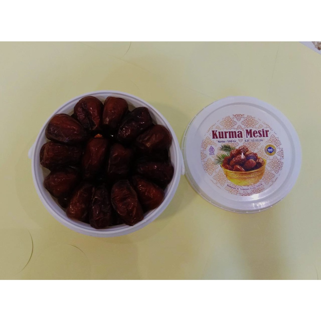 

Kurma Madu Mesir Kemasan Ember 500gr