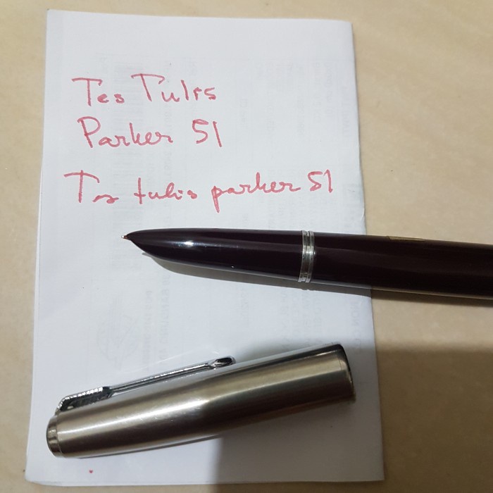 

Fountain Pen paling legendaris Parker 51 asli vintage versi lama