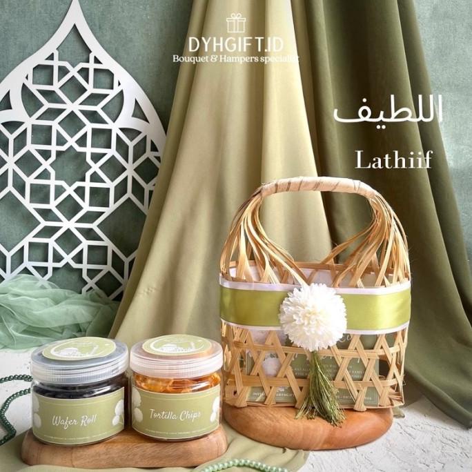 

LATHIIF HAMPERS LEBARAN | EID HAMPERS | PARCEL LEBARAN | KUE LEBARAN | G6416BUJN