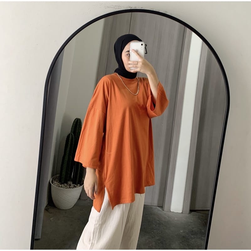 BrnJayaStore - Atasan Kaos Oversize Wanita Kekinian Polos Lengan 3/4 Top Hijab Jumbo