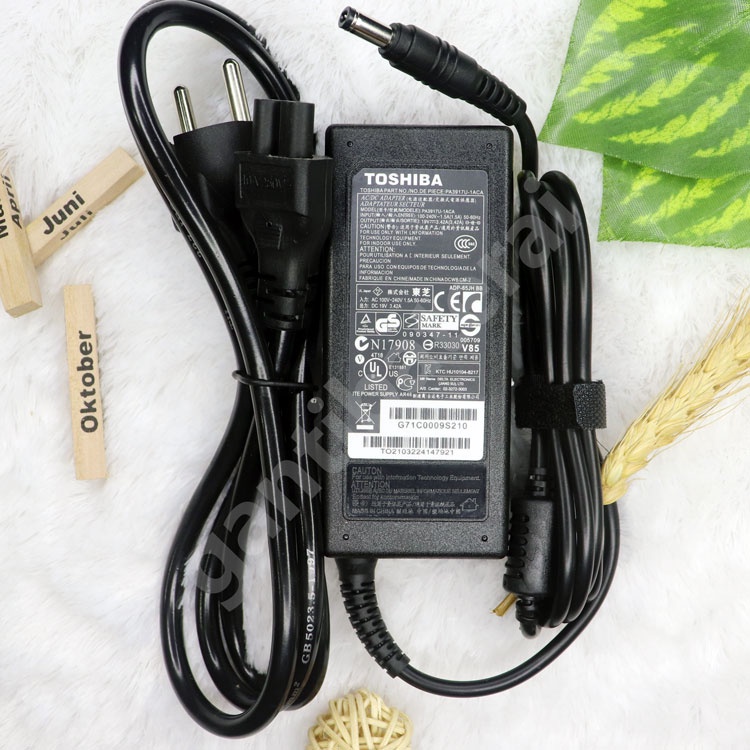 Adaptor Charger Toshiba P50-A P50-B P50-C P50D-C P50T-A P50T-B P50T-C