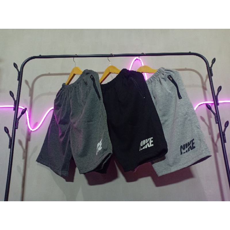 Celana Pendek pria dewasa / Celana kolor santai saku resleting