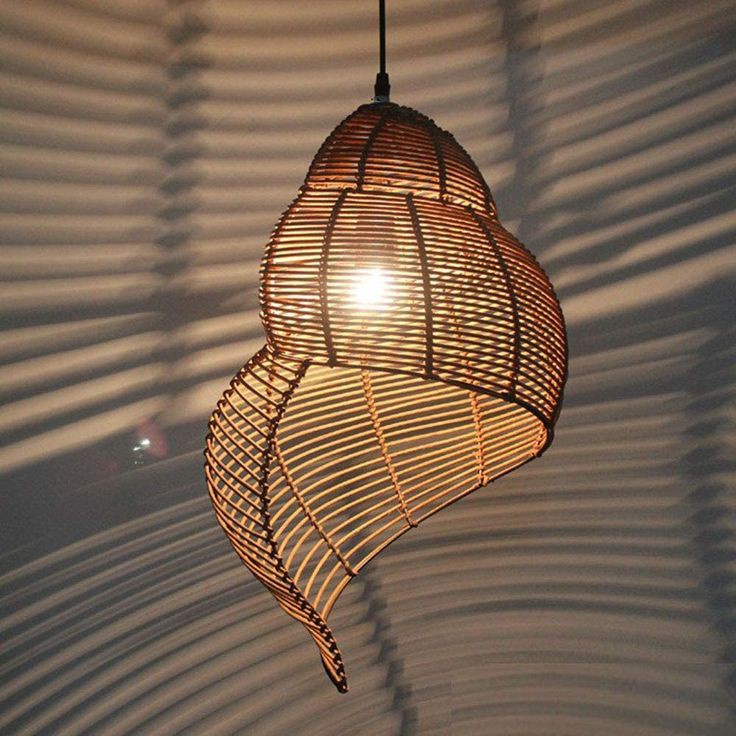 LAMPSHADE / LAMPION GANTUNG ANYAMAN BAMBU ROTAN MODEL SIPUT KERANG